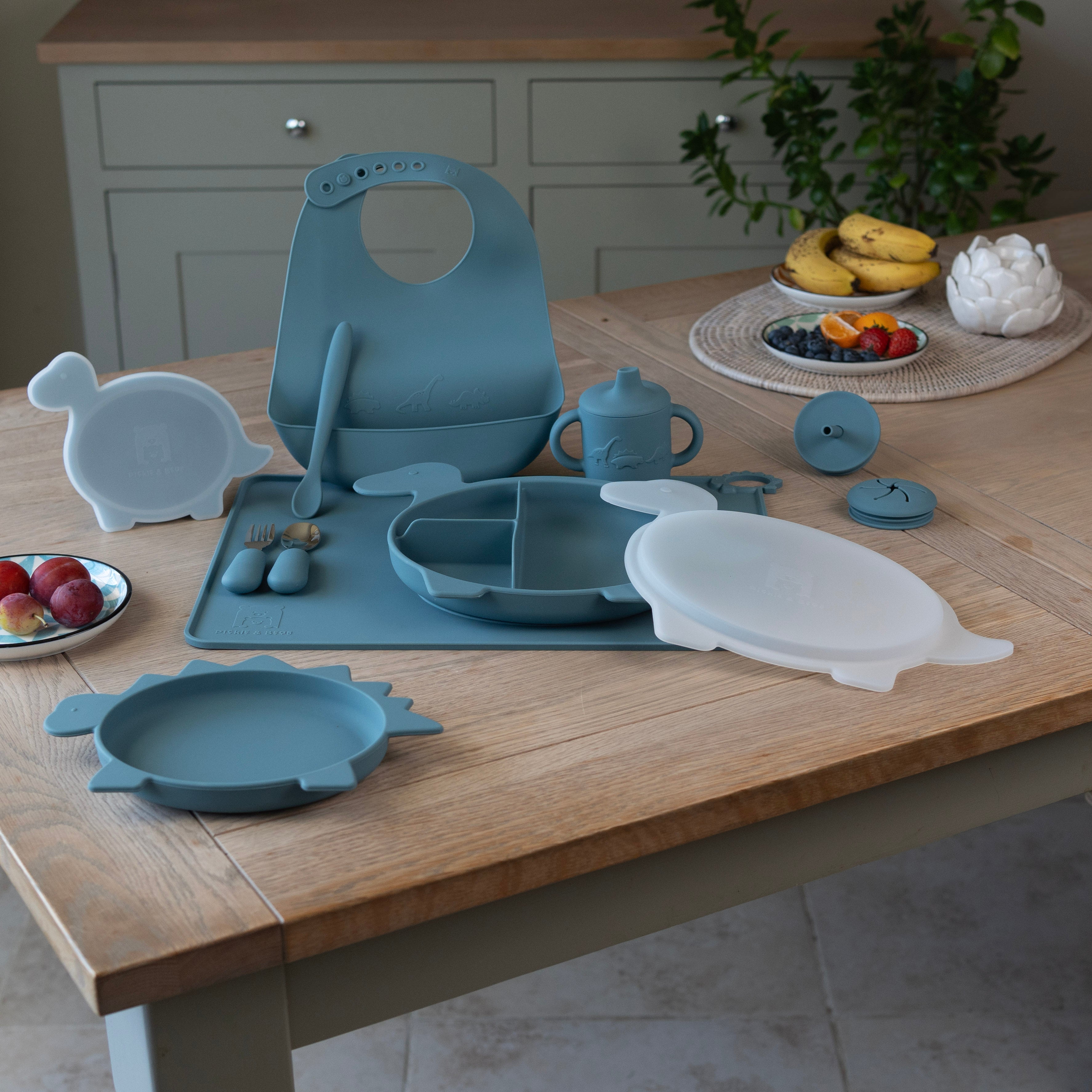 Dinosaur Tableware Set